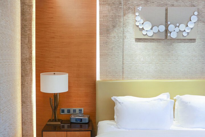 Room 21 of 57