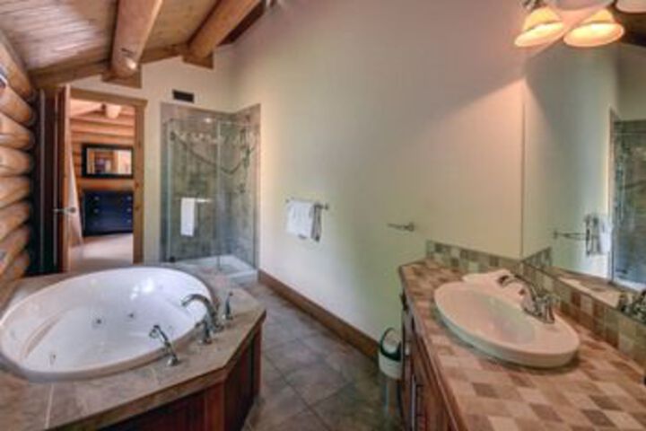 Room 4 of 45