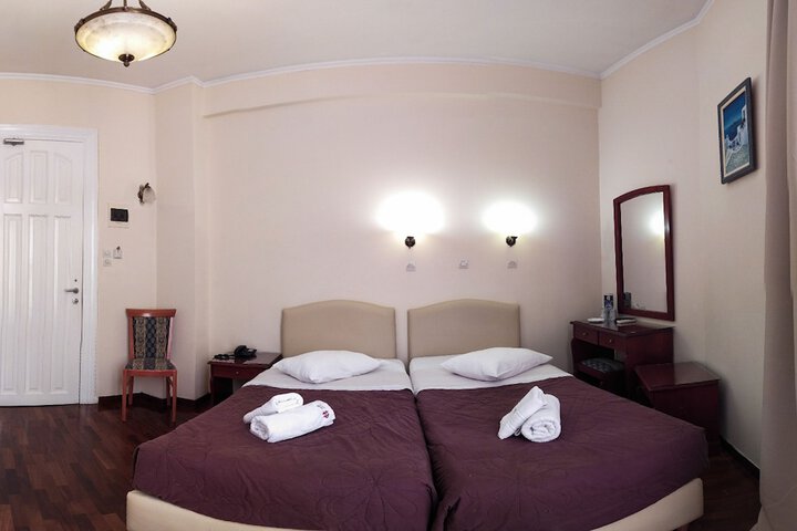 Room 31 of 152