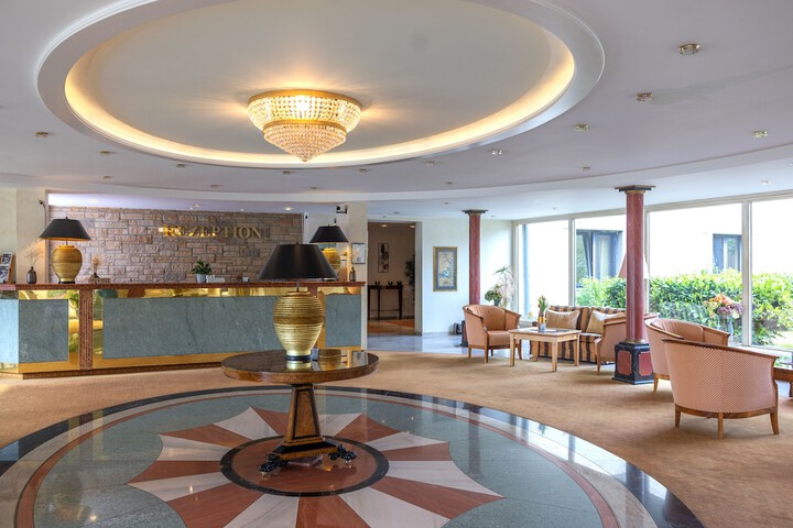 Hotel Interior 6 of 41