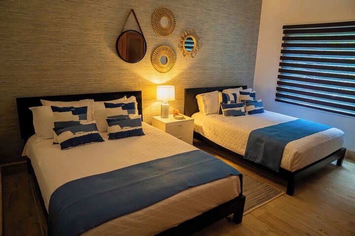 Room 56 of 219