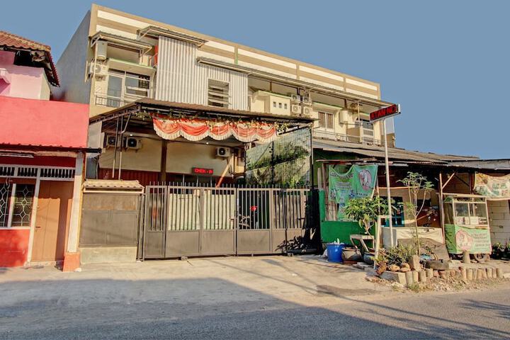 Hotel O New Puspa Residence