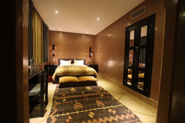 Room 18 of 130