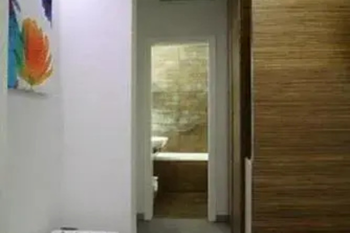 Room 13 of 13