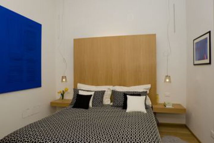 Room 19 of 66