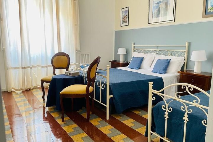 Room 18 of 61