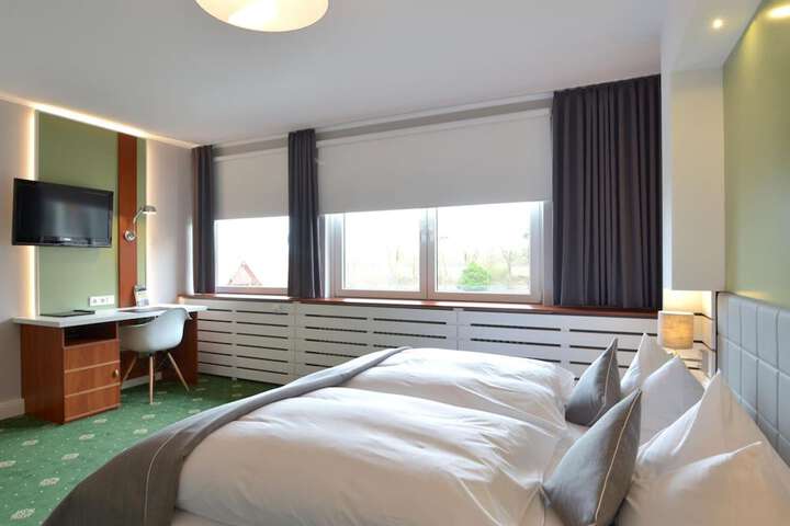 Room 18 of 51