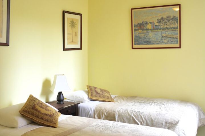 Room 15 of 37