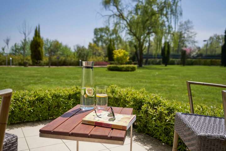 Terrace/Patio 23 of 63