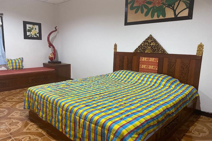 Room 10 of 52
