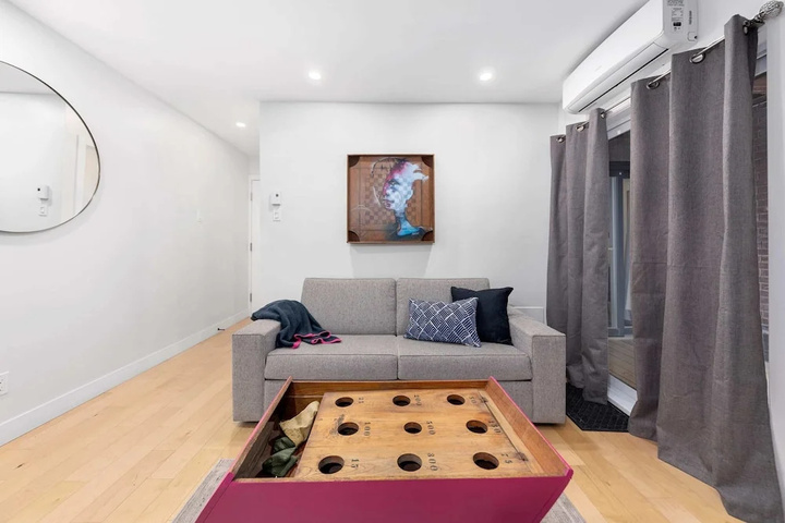 Room 3 of 23