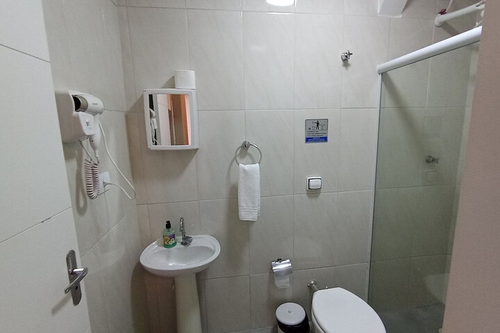 Room 78 of 118