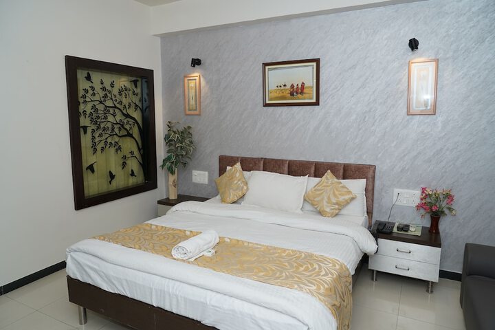 Room 15 of 41