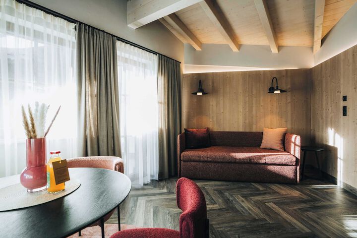 Room 276 of 505