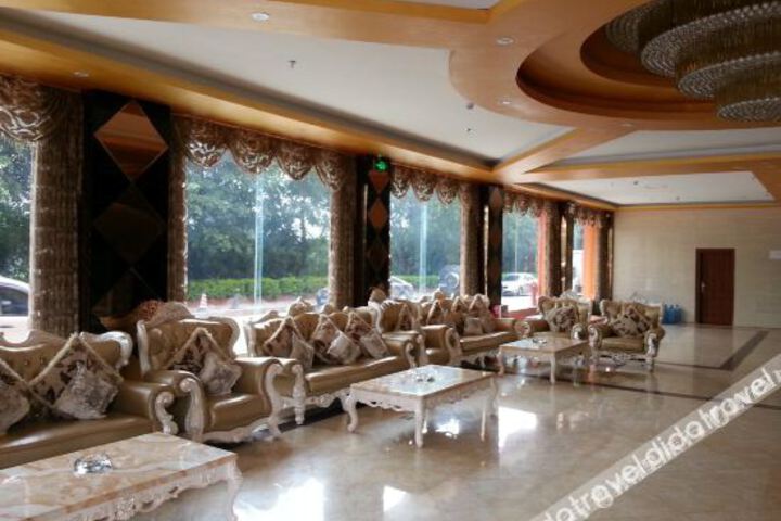 Hotel Interior 9 of 26