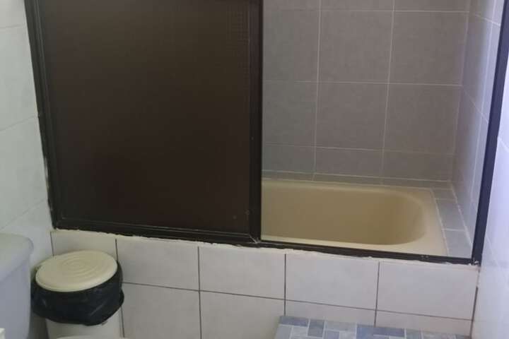 Room 18 of 53