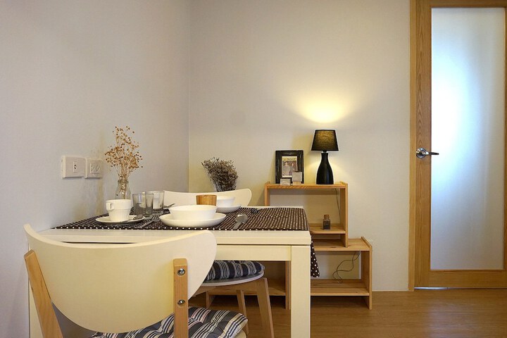 Room 16 of 37