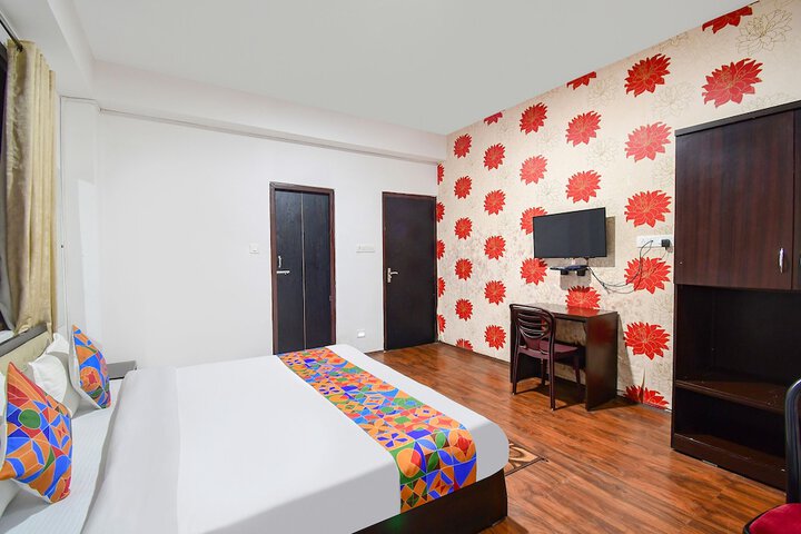 Room 15 of 42