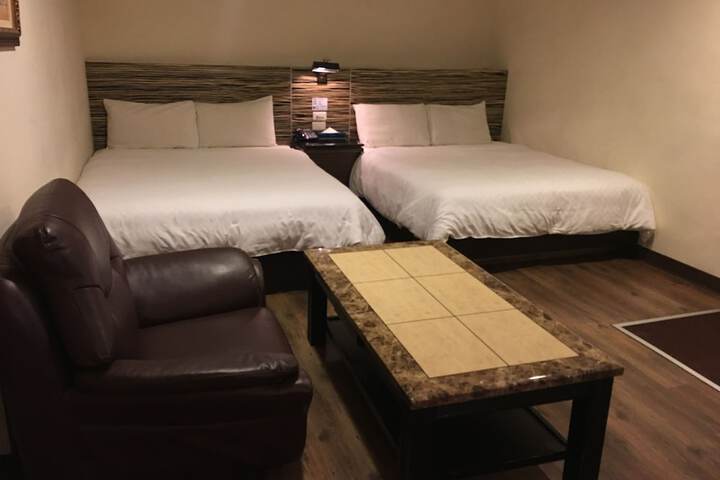 Room 16 of 31