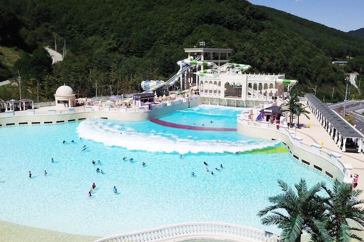 Pool 20 of 38