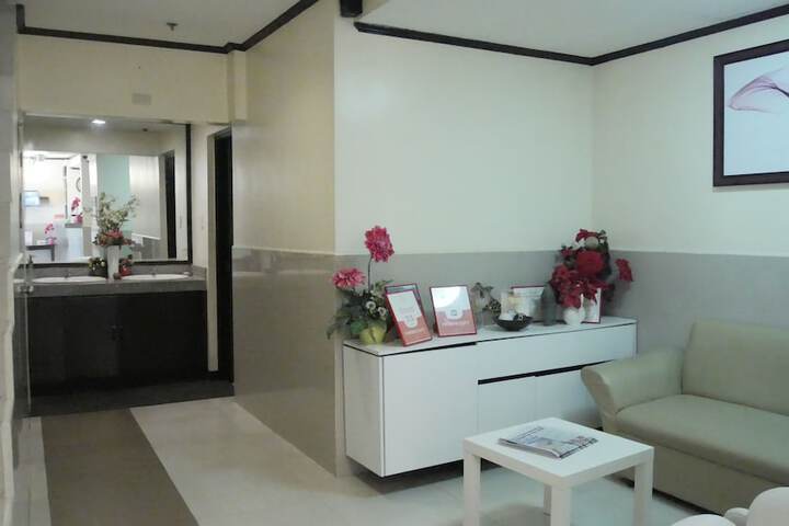 Hotel Interior 6 of 36