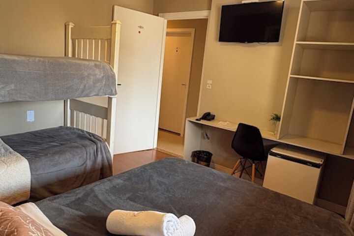 Room 37 of 113