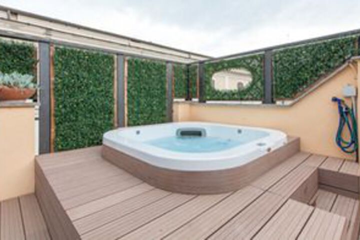 Rental in Rome Trevi Penthouse