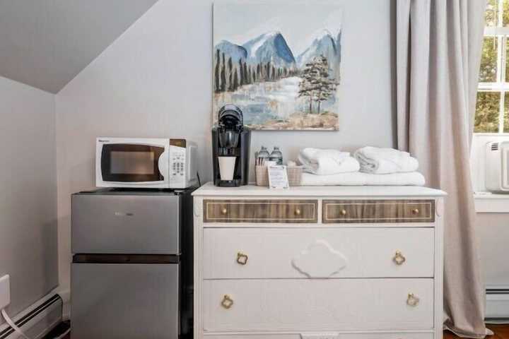 Room 213 of 431