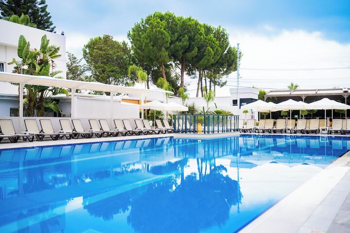 Pool 26 of 115
