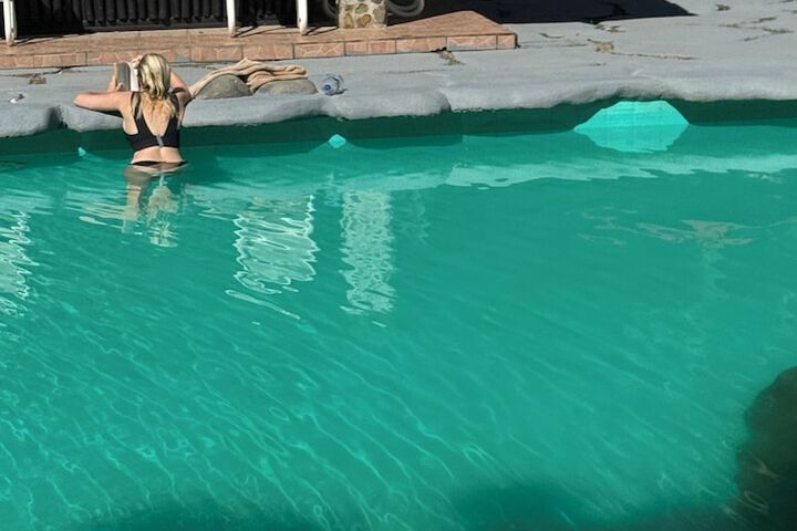 Pool 116 of 159
