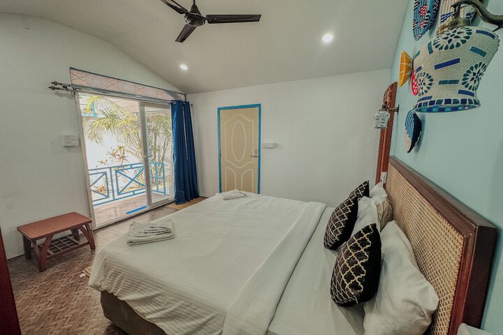 Room 11 of 60