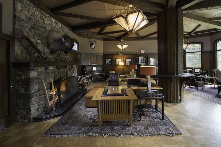 Guest Lobby
