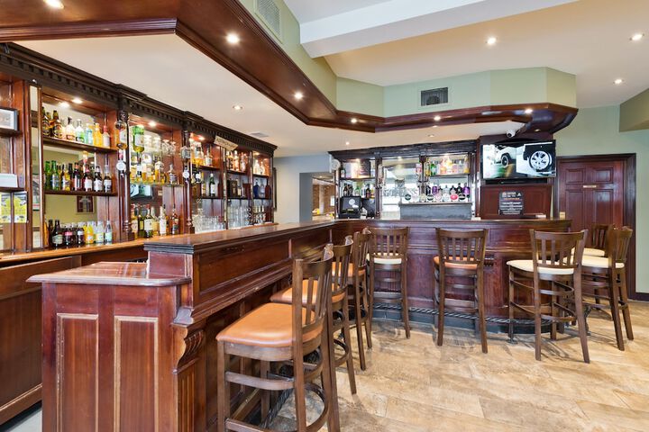 THE HATCH CAVAN