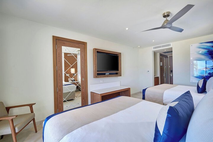 Room 49 of 255