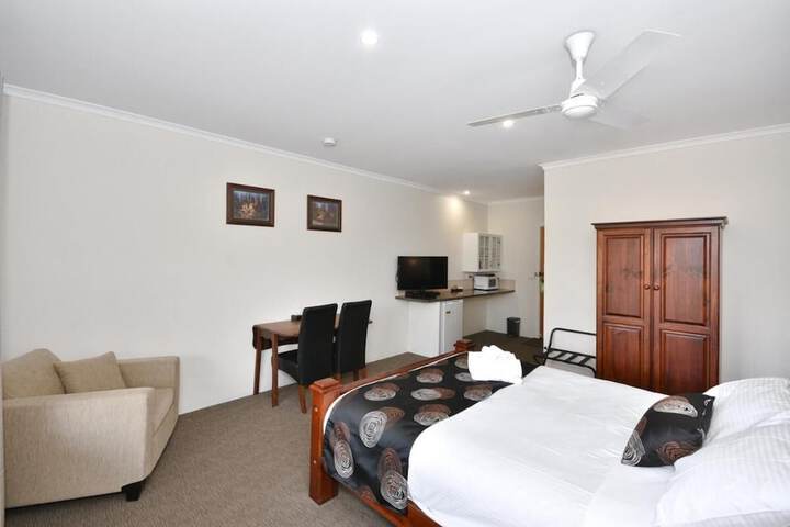 Room 7 of 26