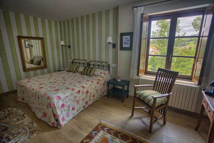 Room 10 of 78