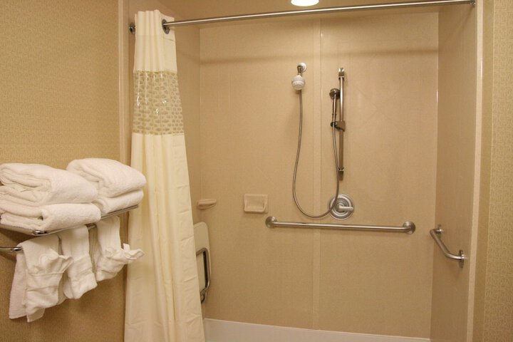 Bathroom shower