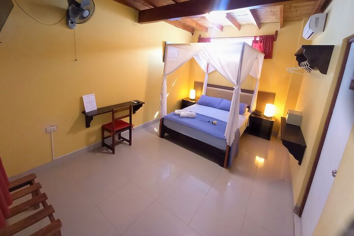 Room 19 of 54