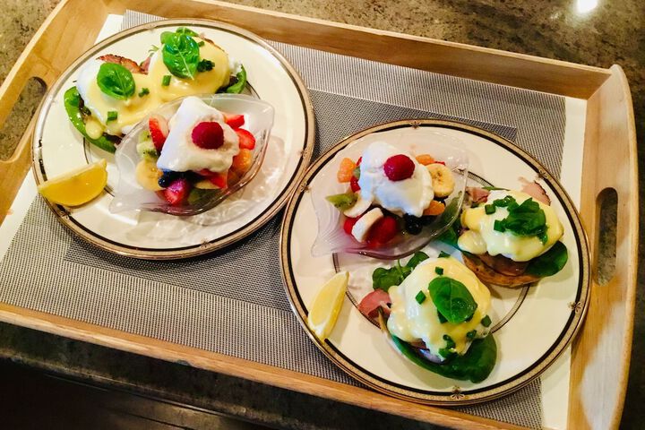Breakfast/Coffee Service 102 of 143