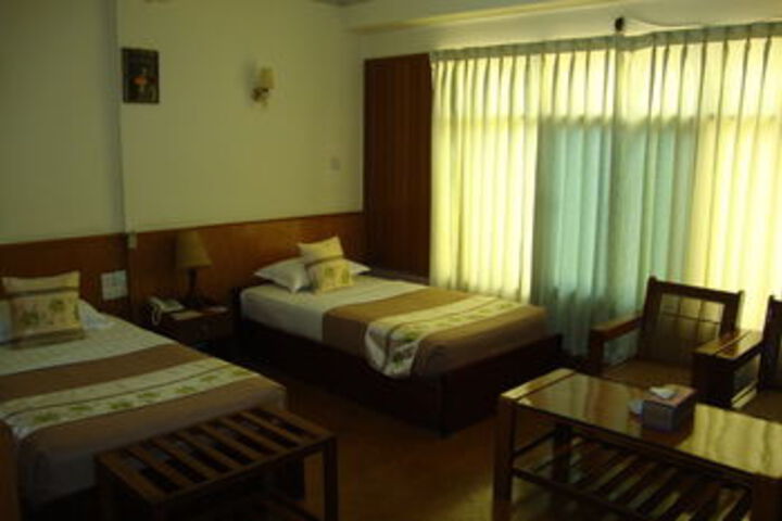 Room 19 of 40