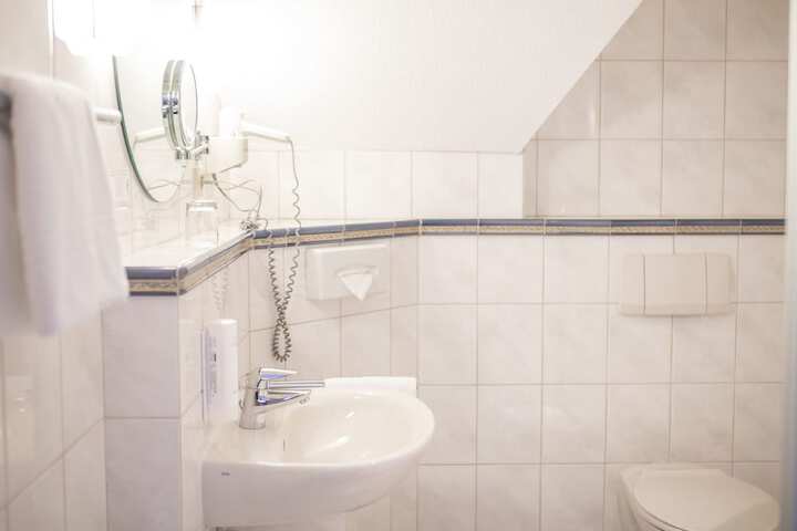 Clean Restrooms