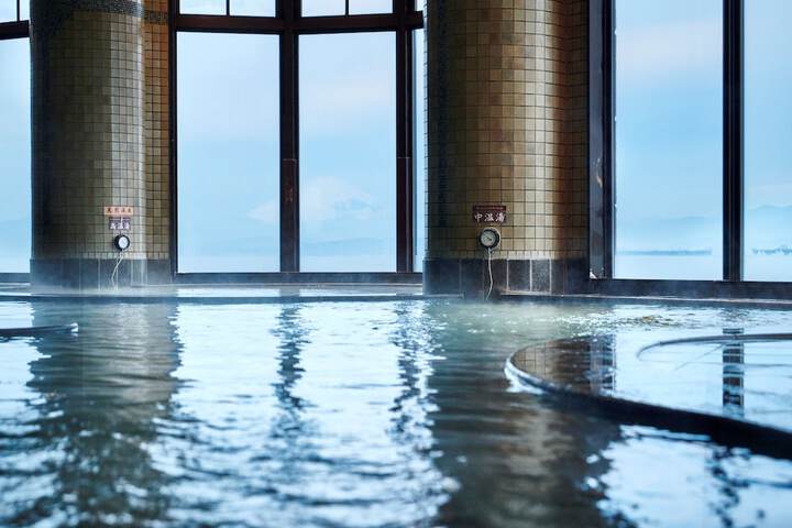 Spa 14 of 27