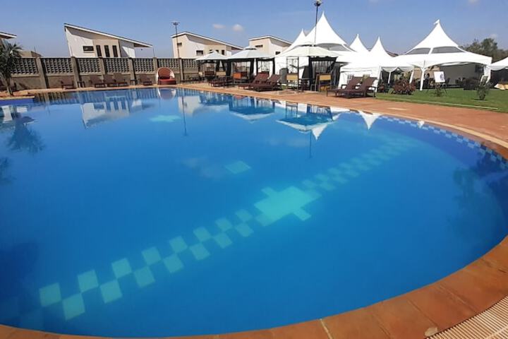 Pool 16 of 49