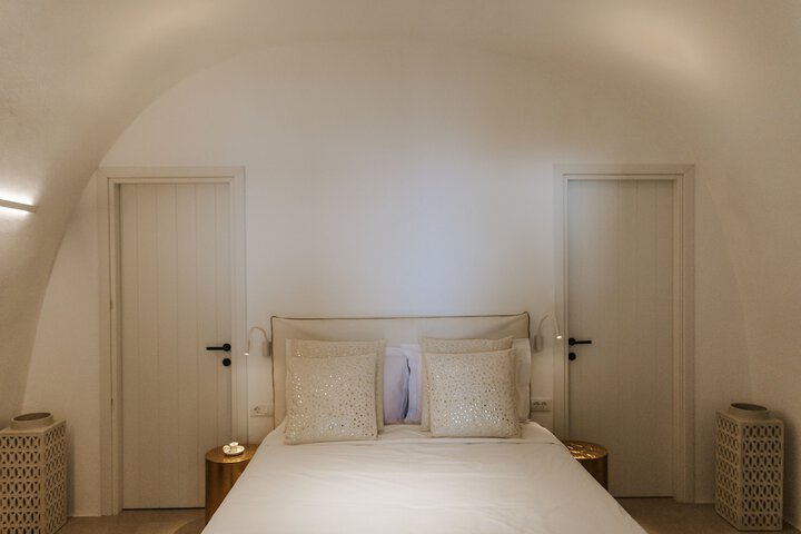 Room 26 of 150