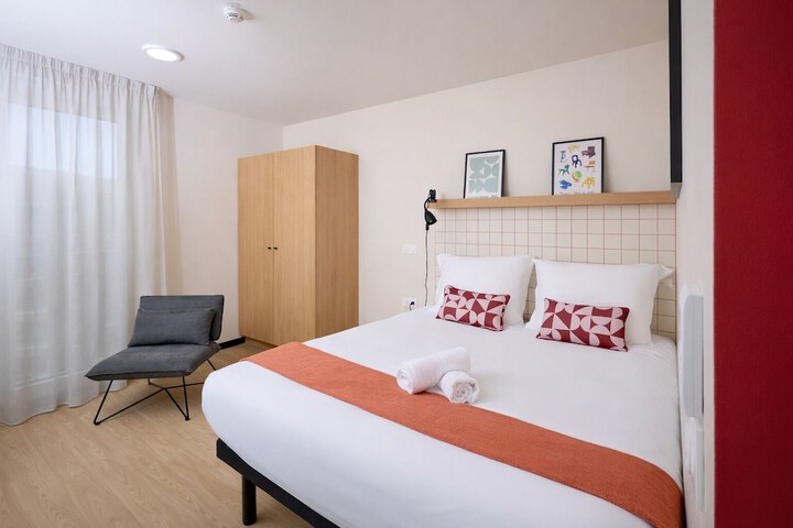 Room 29 of 70