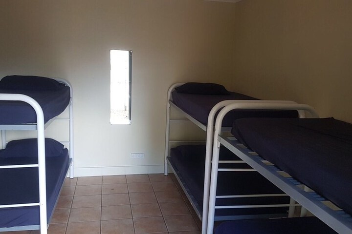 Room 4 of 38
