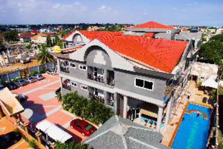 MJ Grand Hotel Ltd