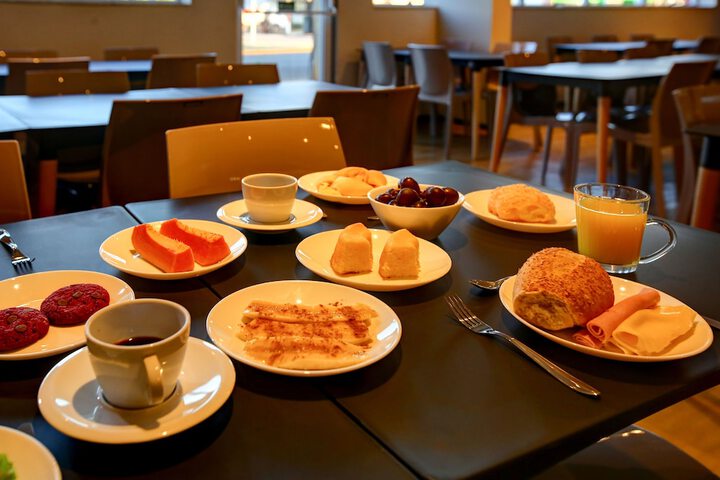 Breakfast/Coffee Service 14 of 16