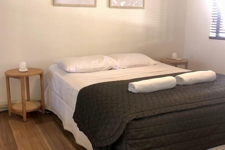 Room 15 of 107