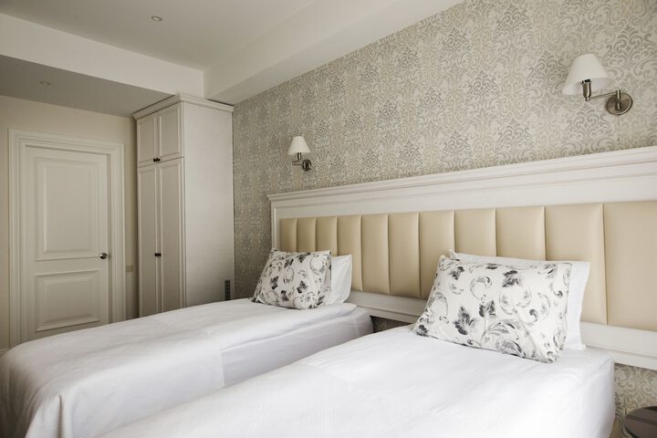 Room 5 of 47